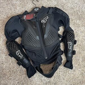 Fox Racing Titan Sport Jacket Youth Black Armored Chest Protective Gear Child